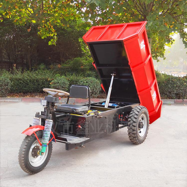 鄭州工地2噸電動翻斗車夏天作業(yè)注意事項(xiàng)