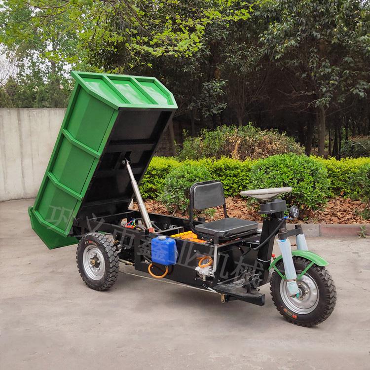 礦用電動翻斗車,造型美觀設(shè)計(jì)精巧,性能優(yōu)良