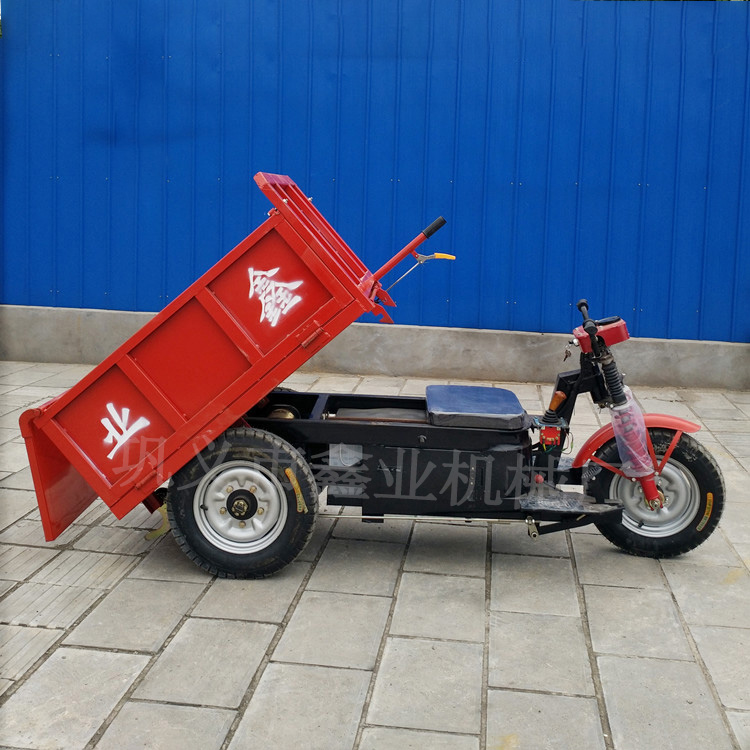 助力房地產工地手掀電動翻斗車